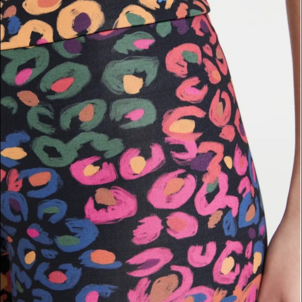 FARM Rio - Leopard Biker Shorts & Top - Picture 5 of 10